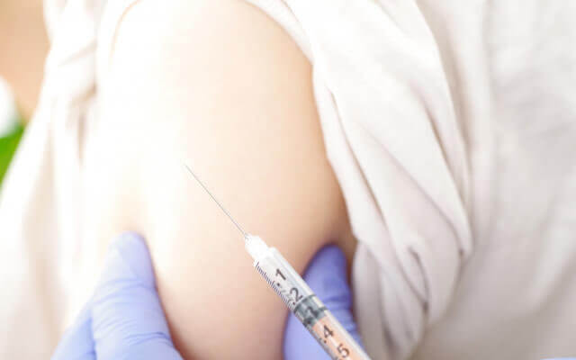 HPVワクチンで尖圭（せんけい）コンジローマ感染予防！